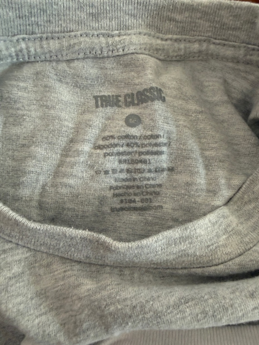 True Classic Men's Short Sleeve T-Shirt in Heather Gray MEDIUM